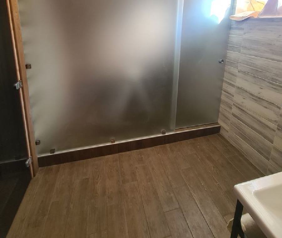 Душевые перегородки из стекла — фото 2